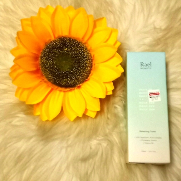 Rael Beauty Balancing Toner -5.7 FL oz - Picture 4 of 11